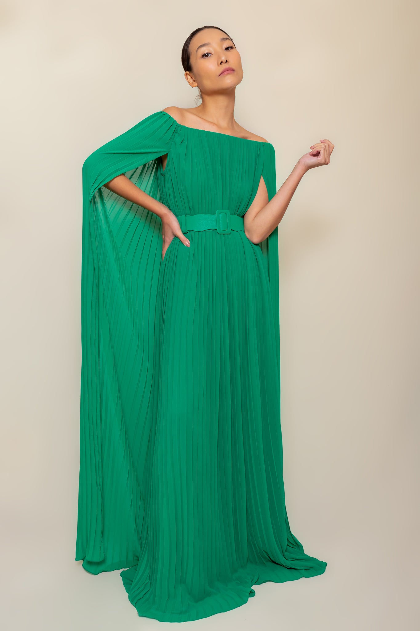 Vestido Margarida plissado verde